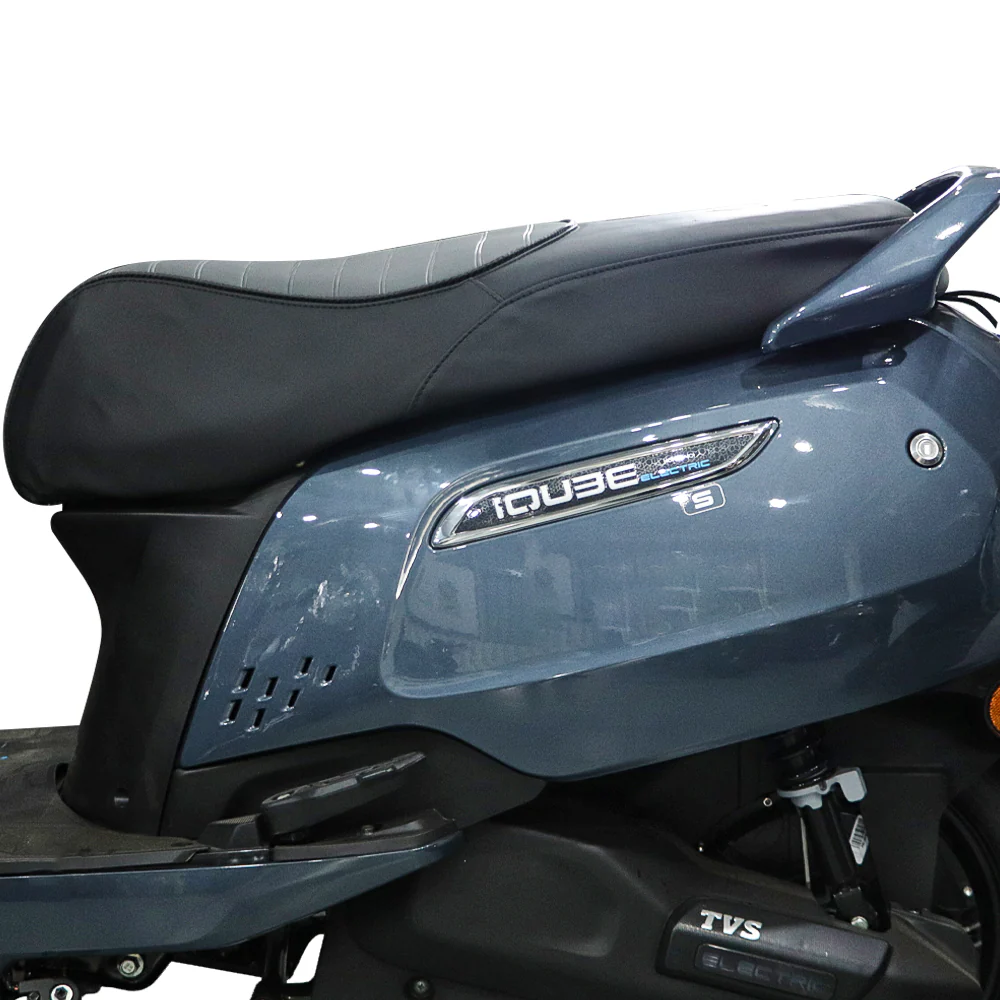 TVS iQube Seat Cover Black/Grey | Comfortable and Durable Protection - Image 4